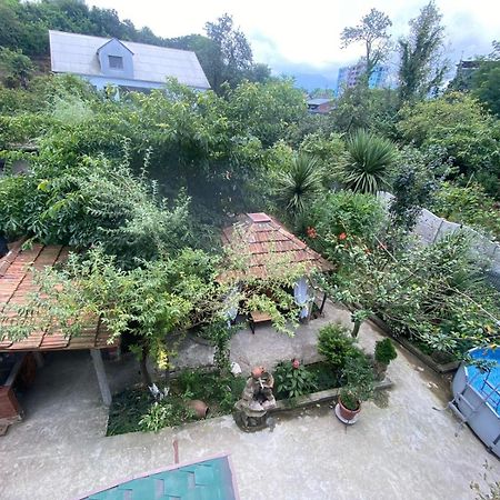 Holiday House Chkonia Batumi Exterior photo