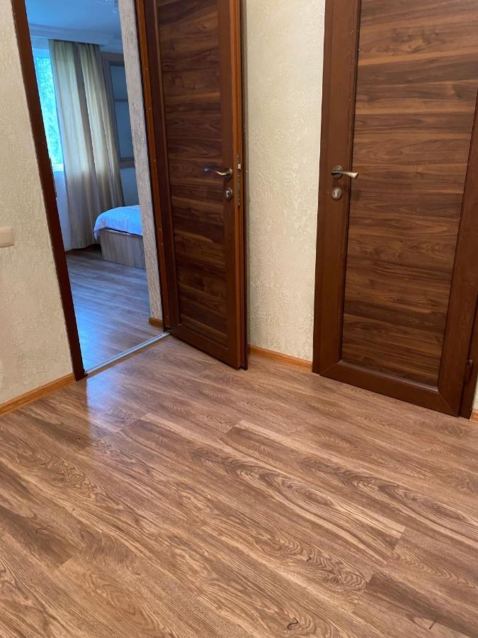 Holiday House Chkonia Batumi Exterior photo