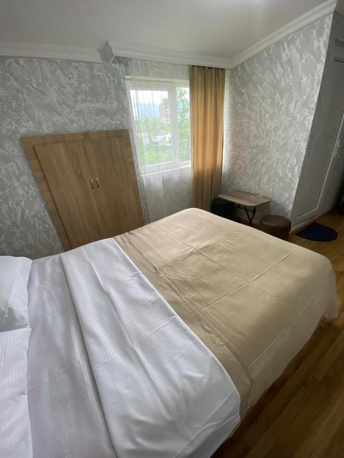 Holiday House Chkonia Batumi Exterior photo